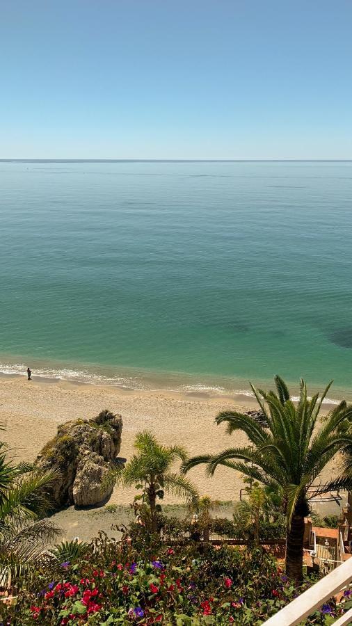 Hotel Paraiso Del Mar نيرخا المظهر الخارجي الصورة